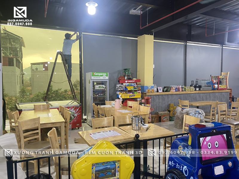 Rèm cuốn trơn giá tốt nhất cho văn phòng và khu vui chơi trẻ em - công trình thi công tại Bắc Giang Bảo Hành 3 Năm Chính Sách Hỗ Trợ Tốt Nhất Thi Công Chuyên Nghiệp Nhanh Chóng