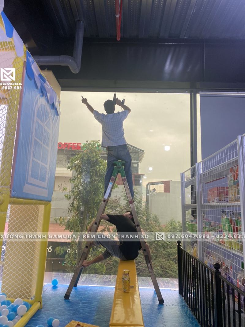 Rèm cuốn trơn giá tốt nhất cho văn phòng và khu vui chơi trẻ em - công trình thi công tại Bắc Giang Bảo Hành 3 Năm Chính Sách Hỗ Trợ Tốt Nhất