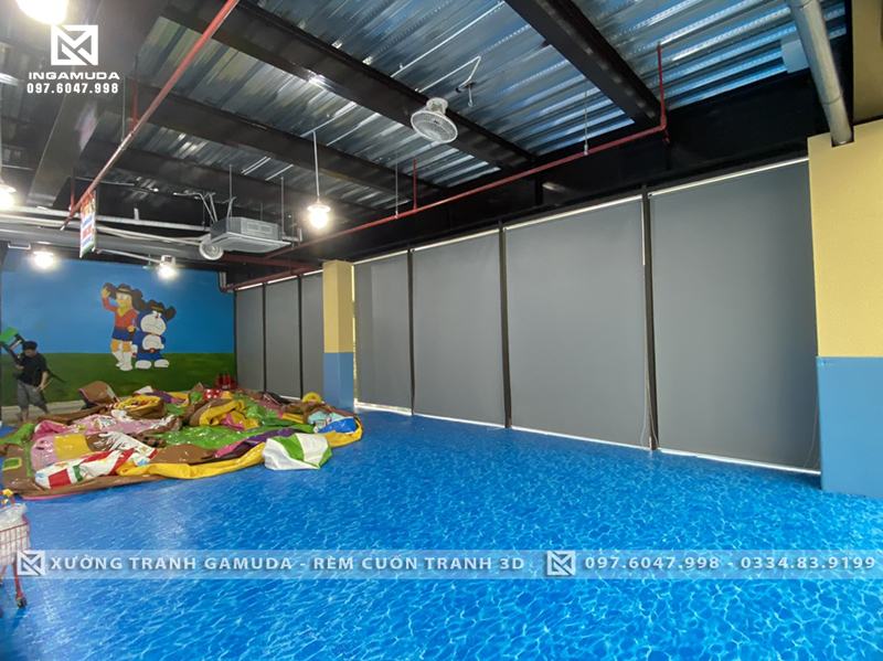 Rèm cuốn trơn giá tốt nhất cho văn phòng và khu vui chơi trẻ em - công trình thi công tại Bắc Giang