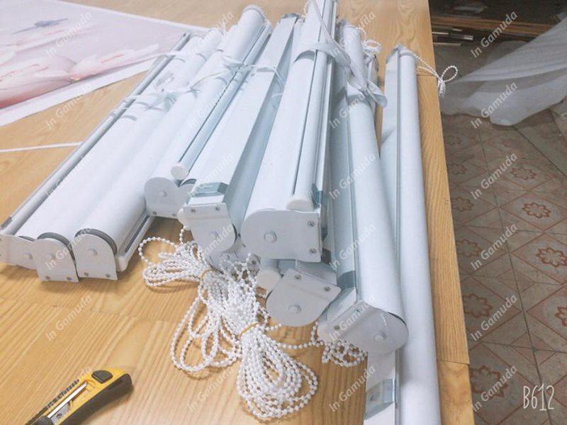 Bộ phụ kiện sản phẩm rèm chắc chắn hộp khung nhôm có độ bền cao