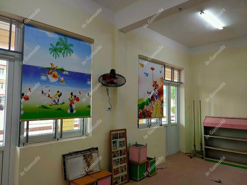 Rèm cuốn tranh cho trường mẫu giáo mầm non