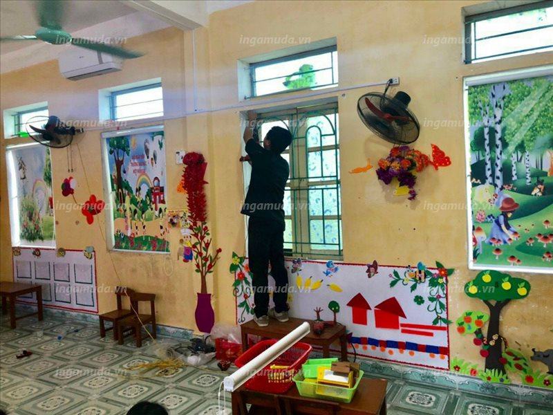 Rèm cuốn tranh cho trường học lắp đặt thi công trọn gói