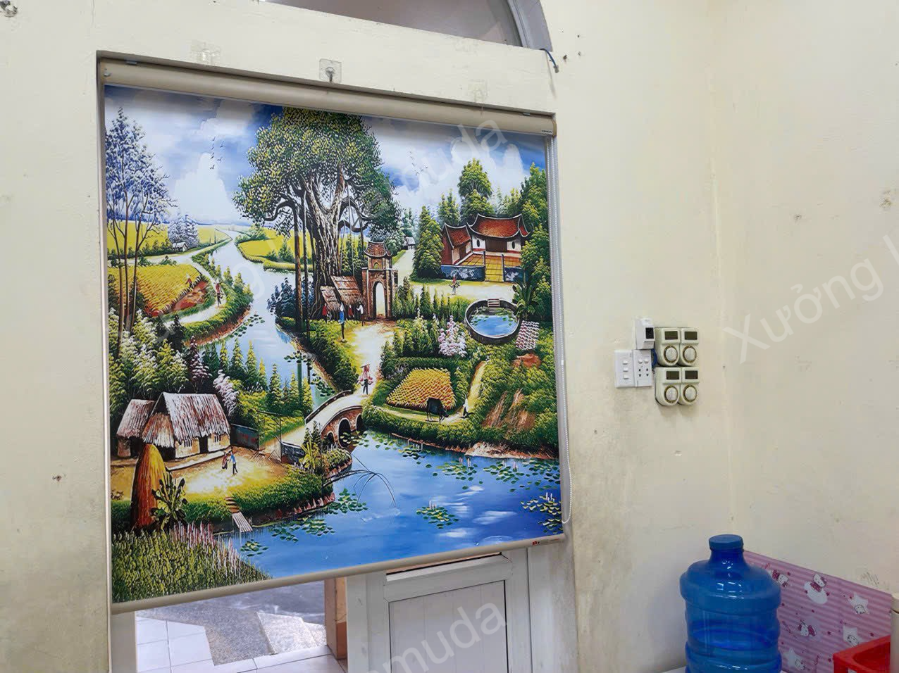 Rèm cuốn in tranh đồng quê trabg trí lớp học ấn tượng