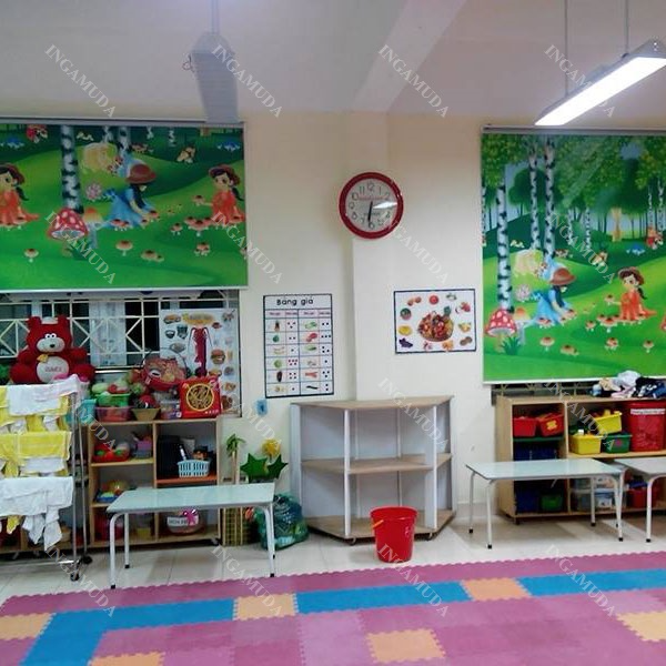 Mẫu thực tế thi công rèm cuốn tranh tại lớp học