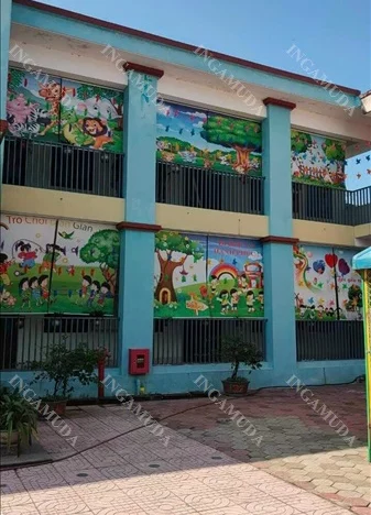 Rèm cuốn tranh cho trường học in hình ngộ nghĩnh phù hợp cho các bé