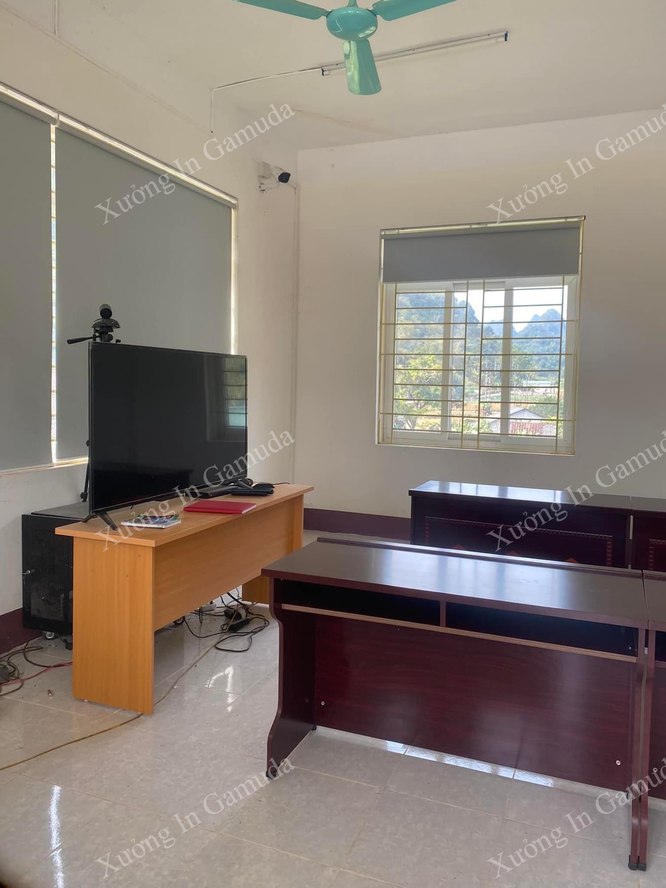 Rèm cuốn cho uỷ ban trang trí không gan làm việc cản sáng cản nhiệt tốt