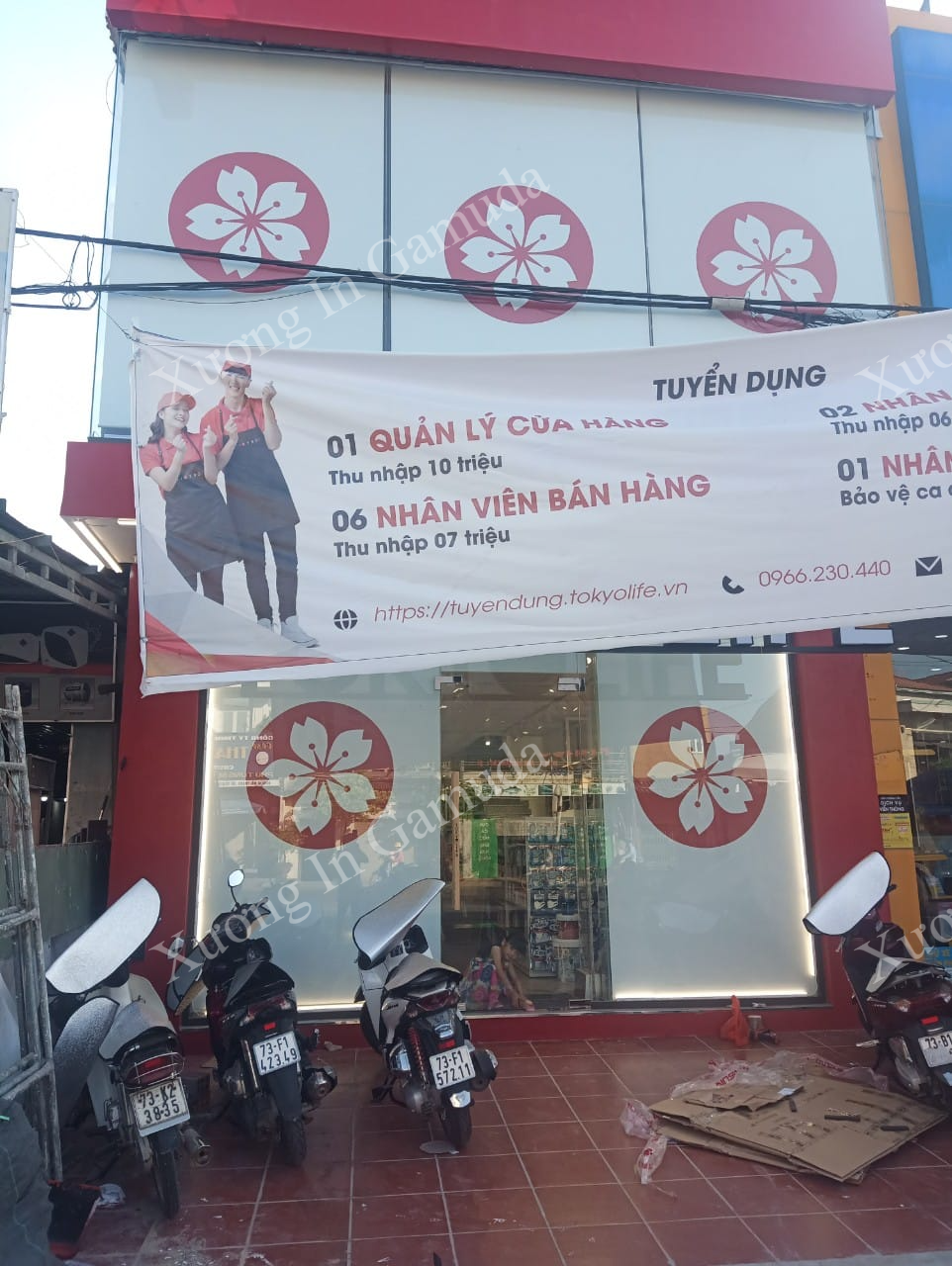 Rèm cuốn in logo thương hiệu cho Tokyolife - Thương hiệu đến từ Nhật Bản