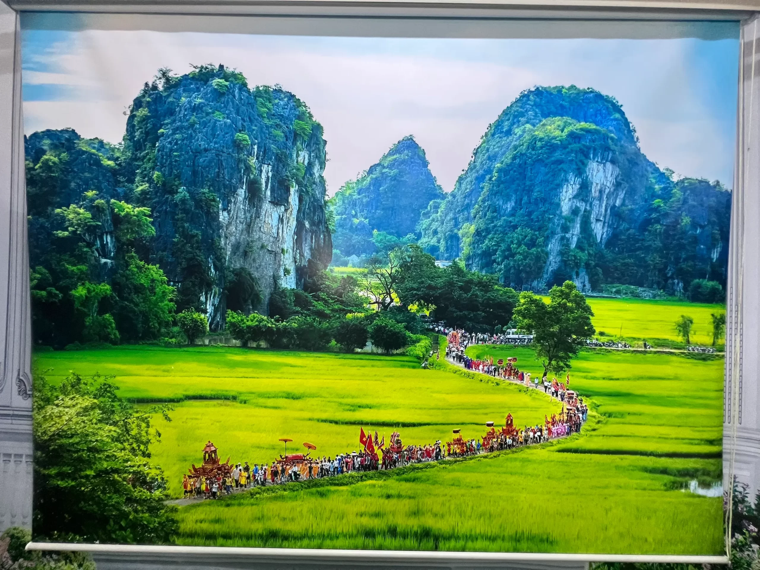 Rèm cuốn in tranh 3D chủ đề Tam Cốc Bích Động Tràn An